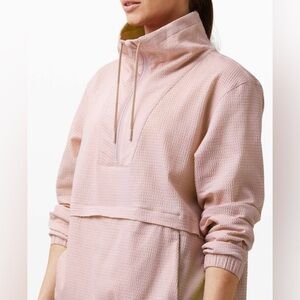 Lululemon Pack Light Pullover *Packable in Porcelain Pink